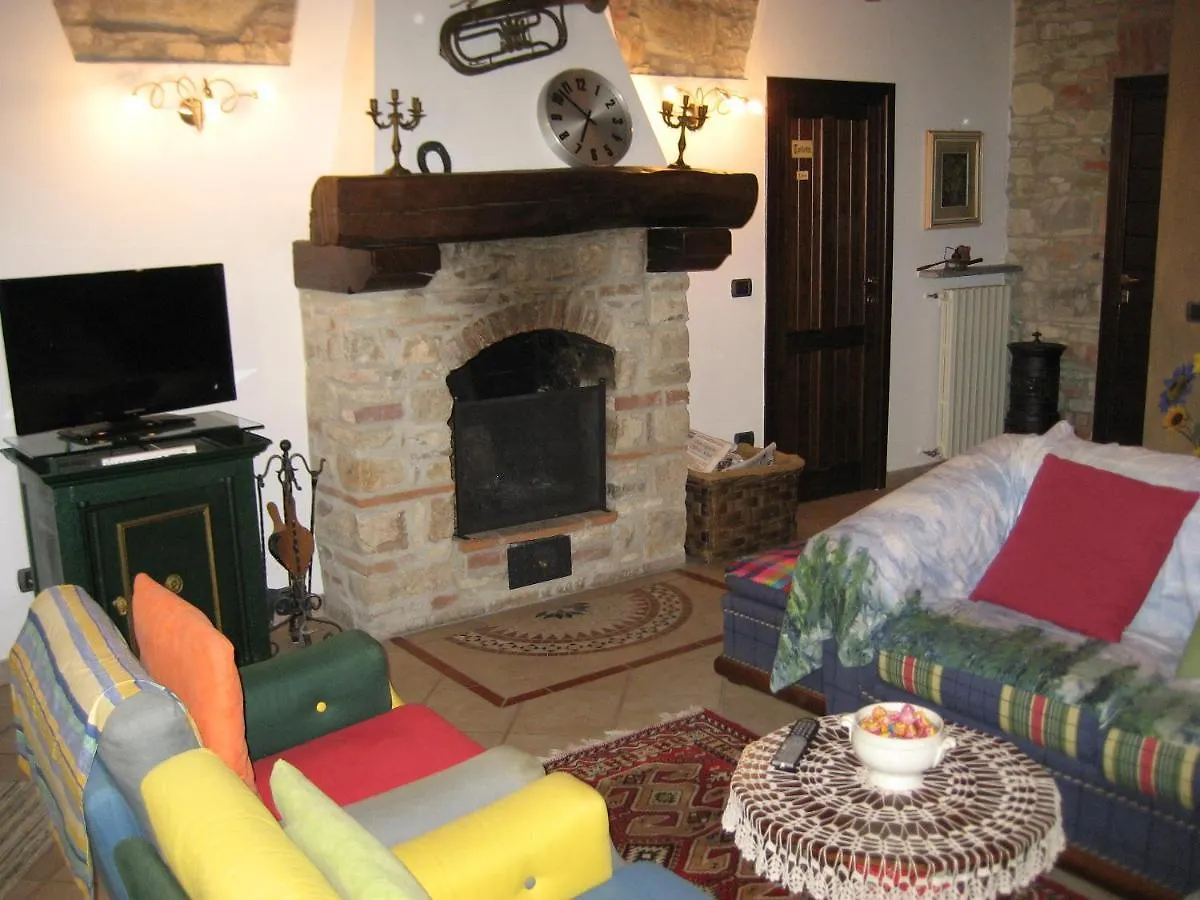Bed & Breakfast Bed and Breakfast La casa tra i vigneti Montecalvo Versiggia